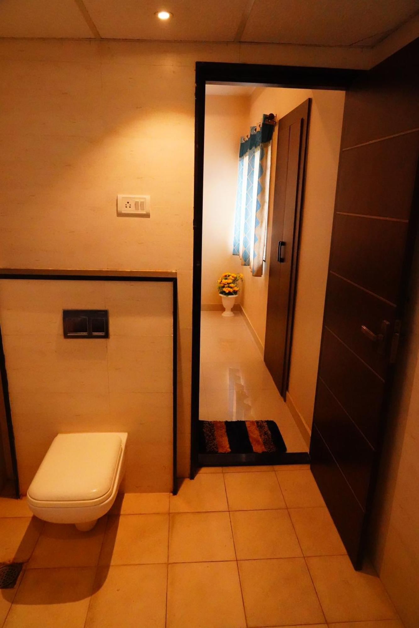 Hotel Vinayagam Residency à Arcot Extérieur photo